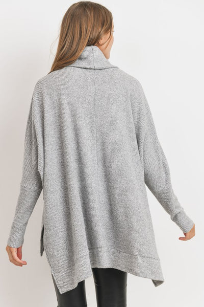 Cozy Perfection Turtleneck Sweater in Heather Grey
