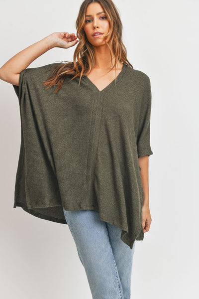 Gatlinburg Poncho Top in Olive